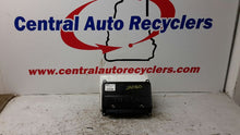 Load image into Gallery viewer, ABS COMPUTER Land Rover Discovery 99 00 01 02 - CTL162620
