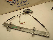Load image into Gallery viewer, FRONT WINDOW REGULATOR Tracker 99 00 01 02 03 04 Right - MRK162635
