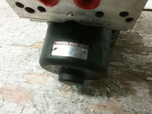 Load image into Gallery viewer, ABS PUMP TOYOTA ES300 CAMRY 1997 98 99 00 01 - CTL162828
