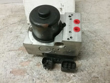 Load image into Gallery viewer, ABS PUMP TOYOTA ES300 CAMRY 1997 98 99 00 01 - CTL162828
