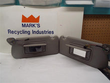Load image into Gallery viewer, Interior Sun Visors Cadillac CTS 2004 - MRK163850
