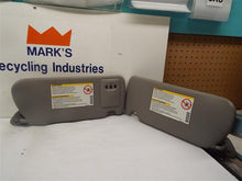Load image into Gallery viewer, Interior Sun Visors Cadillac CTS 2004 - MRK163850
