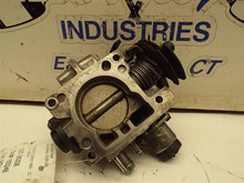 Load image into Gallery viewer, Throttle Body  SATURN L SERIES 2003 - MRK166258
