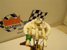 Load image into Gallery viewer, FUEL PUMP Saturn Vue 2002 02 2003 03 - MRK166403
