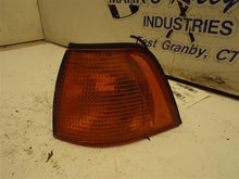 Load image into Gallery viewer, PARKLAMP BMW 318i 325i 328i M3 1992 92 93 94 - 99 Left - MRK167619

