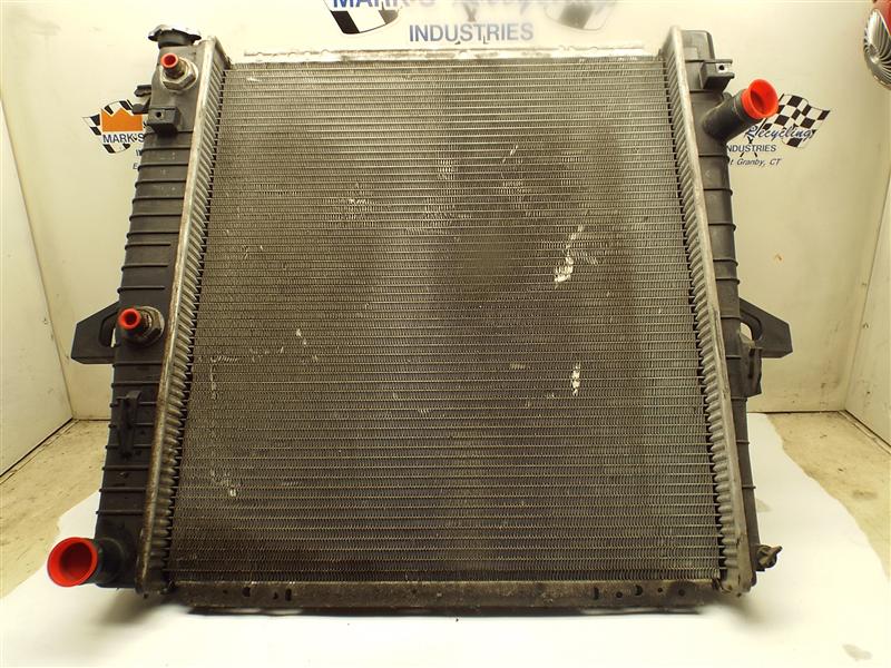 RADIATOR Ford Explorer Explorer Sport Trac 2000 00 2001 01 - MRK168681
