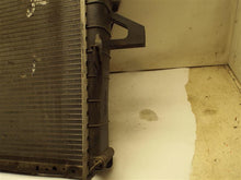 Load image into Gallery viewer, RADIATOR Ford Explorer Explorer Sport Trac 2000 00 2001 01 - MRK168681
