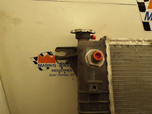Load image into Gallery viewer, RADIATOR Ford Explorer Explorer Sport Trac 2000 00 2001 01 - MRK168681
