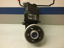 Load image into Gallery viewer, Temp Climate AC Heater Control Insight 2010 10 2011 11 - CTL169491

