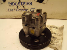 Load image into Gallery viewer, POWER STEERING PUMP Eclipse Galant 1999 99 2000 00 - MRK169805
