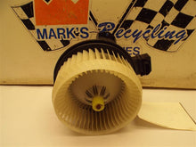 Load image into Gallery viewer, HEATER BLOWER MOTOR Crosstour Accord TSX 2008 08 2009 09 10 11 12 13 - MRK171559
