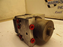 Load image into Gallery viewer, ABS PUMP Nissan Pathfinder 2002 02 03 04 - MRK172267

