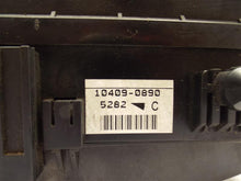 Load image into Gallery viewer, Fuse Box Mitsubishi Galant 2002 - MRK172730

