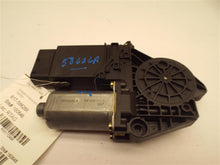 Load image into Gallery viewer, Power Window Motor Volkswagen Passat 2001 - MRK172998
