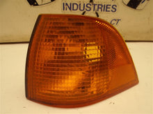 Load image into Gallery viewer, Parklamp BMW M3 323i 318i 325i 1992 92 93 94 - 99 Left - MRK173136
