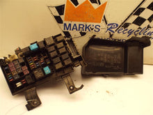 Load image into Gallery viewer, FUSE BOX Mazda 6 2006 06 2007 07 2008 08 - MRK174371

