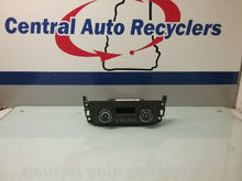 Load image into Gallery viewer, TEMPERATURE CONTROLS Cadillac SRX 2008 08 2009 09 - CTL174874
