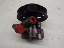 Load image into Gallery viewer, POWER STEERING PUMP AUDI A4 PASSAT 97 98 99 00 01 - 05 - MRK177633
