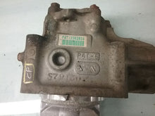 Load image into Gallery viewer, TRANSFER CASE Honda CR-V 1999 99 00 01 Auto - CTL178564
