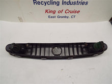 Load image into Gallery viewer, Grille Mercury Sable 1999 - MRK179504
