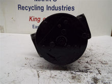 Load image into Gallery viewer, AC Compressor Saturn Ion 2003 - MRK180789
