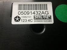 Load image into Gallery viewer, Temperature Controls Jeep Cherokee 2014 - CTL182154
