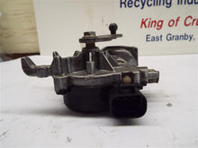 Load image into Gallery viewer, WINDSHIELD WIPER MOTOR Escalade Escalade EXT Avalanche 1500 99-02 - MRK183116
