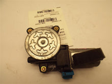 Load image into Gallery viewer, Power Window Motor Suzuki Reno 2006 - MRK183982
