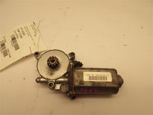 Load image into Gallery viewer, POWER WINDOW MOTOR Lesabre Suburban Tahoe 1987 87 88 89 90 91 - 00 Right - MRK184019
