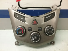 Load image into Gallery viewer, TEMPERATURE CONTROLS Chevrolet Sonic 2012 12 - CTL184463
