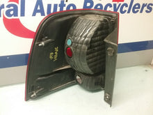 Load image into Gallery viewer, TAIL LIGHT LAMP ASSEMBLY Ford Expedition 03 04 05 06 Right - CTL184575
