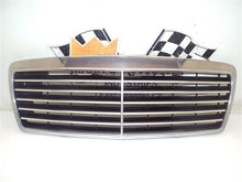 Load image into Gallery viewer, GRILL Mercedes E300D E320 E55 1996 96 1997 97 98 99 - MRK185801
