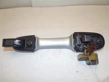 Load image into Gallery viewer, Exterior Door Handle Suzuki Aerio 2003 - MRK187582

