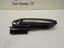 Load image into Gallery viewer, Exterior Door Handle  MAZDA TRIBUTE 2008 - MRK187965
