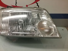 Load image into Gallery viewer, HEADLIGHT LAMP ASSEMBLY Mariner 2005 05 2006 06 2007 07 Right - CTL188480
