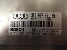 Load image into Gallery viewer, ECU ECM COMPUTER Audi A6 2001 01 2.8L - MRK189359
