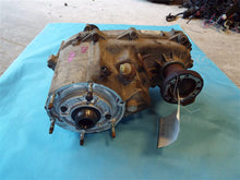 Load image into Gallery viewer, TRANSFER CASE Jeep Liberty 02 03 04 05 06 07 - MRK189666
