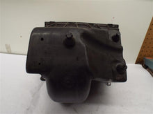 Load image into Gallery viewer, Air Cleaner Box Jeep Liberty 2004 - MRK189720
