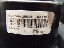 Load image into Gallery viewer, TAIL LIGHT LAMP Jeep Commander 06 07 08 09 10 Right - MRK189917
