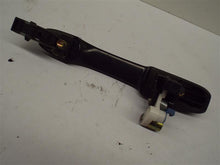 Load image into Gallery viewer, Exterior Door Handle Honda CR-V 02 03 04 05 06 Left - MRK190496
