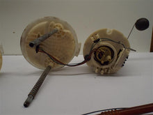 Load image into Gallery viewer, Fuel Pump Dodge Magnum 2005 - MRK190912
