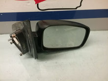 Load image into Gallery viewer, SIDE VIEW MIRROR Kia Sorento 2003 03 04 05 06 Right - CTL192082
