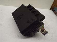 Load image into Gallery viewer, Fuse Box Chrysler 300 2005 - MRK193359
