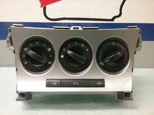 Load image into Gallery viewer, TEMPERATURE CONTROLS Mazda 3 2010 10 2011 11 - CTL193838
