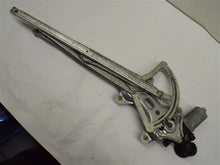Load image into Gallery viewer, FRONT WINDOW REGULATOR Corolla 03 04 05 06 07 Right - MRK194857
