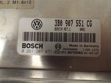 Load image into Gallery viewer, ECU ECM COMPUTER Volkswagen Passat 2002 02 6 Cylinder - MRK195559
