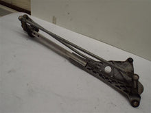 Load image into Gallery viewer, WIPER TRANSMISSION Forester 2004 04 - MRK195626
