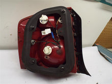 Load image into Gallery viewer, CENTER TRUNK TAIL LIGHT Kia Spectra 2004 04 2005 05 2006 06 Right - MRK195914
