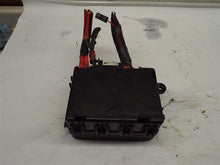 Load image into Gallery viewer, Fuse Box Chevrolet Tahoe 2000 - MRK196278
