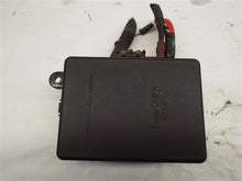 Load image into Gallery viewer, Fuse Box Chevrolet Tahoe 2000 - MRK196278
